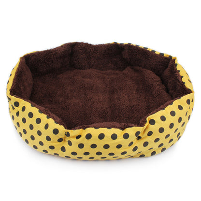 Soft Fleece Pet Bed – Warm, Cozy & Comfortable for Cats!